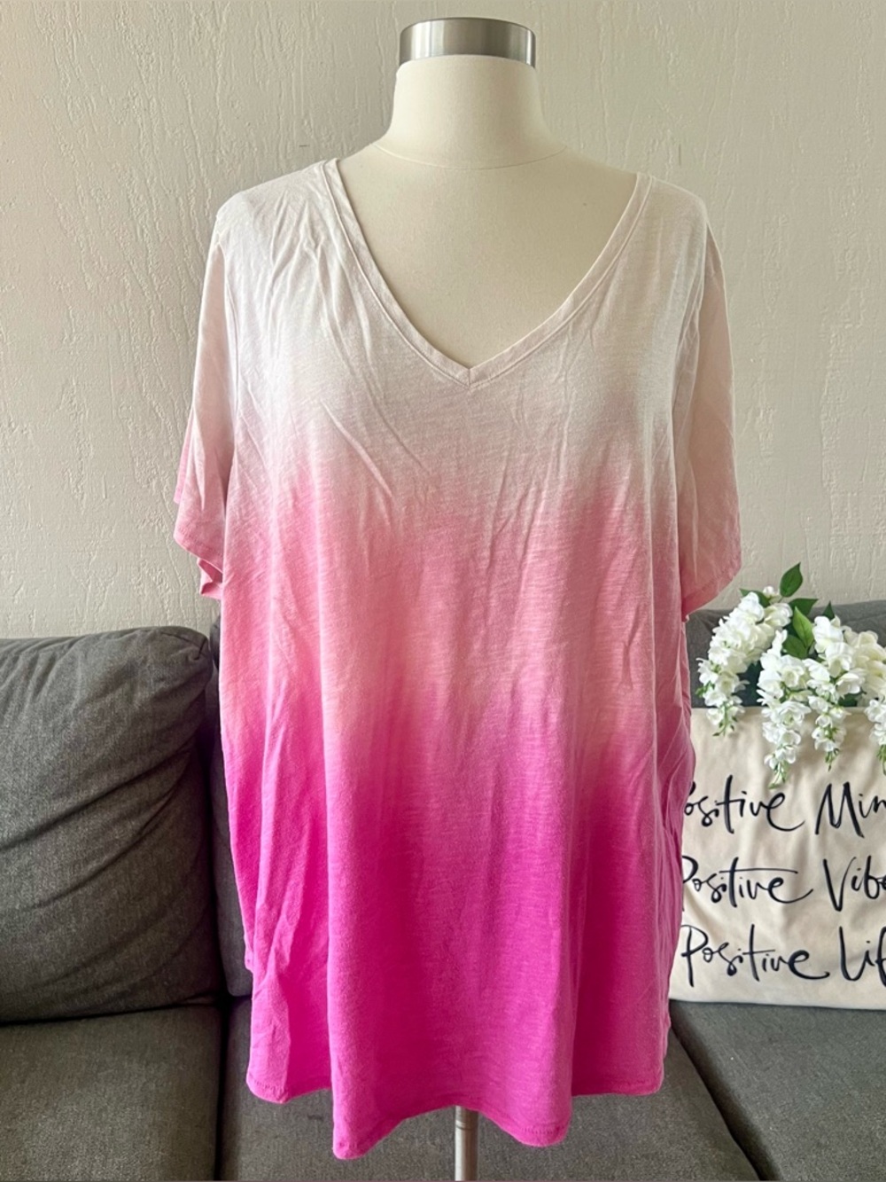 EVRI Pink Ombré Everyday Tee
